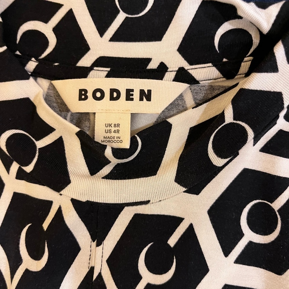 Boden Monochrome Geometric MIDI Dress - Picture 8 of 9